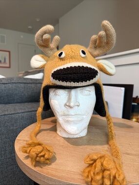 Wool Deer made in Nepal fleece lined Knit Winter ski Hat with braided ties